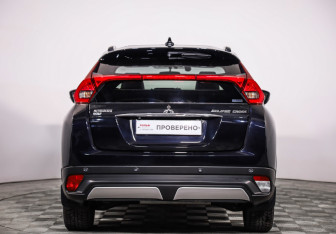 Подержанный автомобиль Mitsubishi Eclipse Cross 2019 года (6 фото)