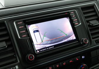 Подержанный автомобиль Volkswagen Caravelle 2019 года (15 фото)