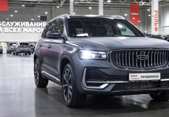 Подержанный автомобиль Geely Monjaro 2024 года (4 фото)
