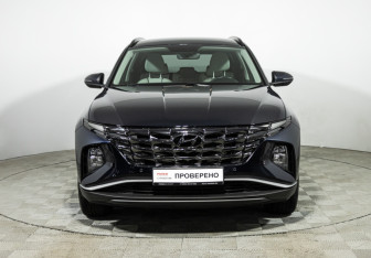Подержанный автомобиль Hyundai Tucson 2022 года (2 фото)