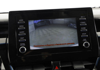 Подержанный автомобиль Toyota Camry Sedan 2021 года (16 фото)