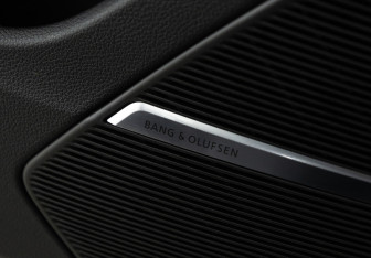 Подержанный автомобиль Audi Q7 2021 года (26 фото)