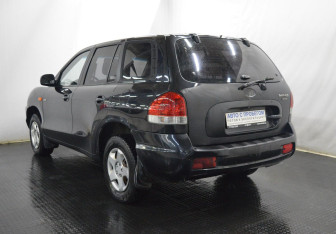 Подержанный автомобиль Hyundai Santa Fe 2008 года (7 фото)