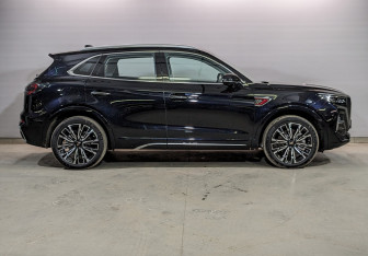 Новый Hongqi HS5 2024 (4 фото)