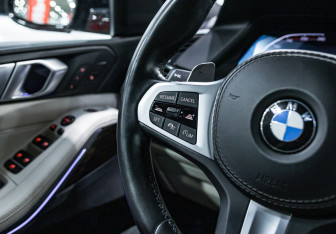 Подержанный автомобиль BMW X5 2019 года (37 фото)