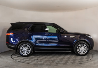 Подержанный автомобиль Land Rover Discovery 2018 года (4 фото)