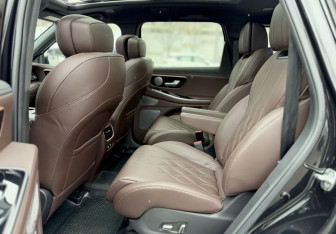 Подержанный автомобиль Exeed VX 2023 года (24 фото)