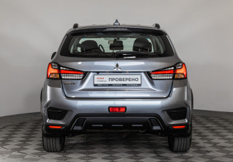 Подержанный автомобиль Mitsubishi ASX 2021 года (6 фото)
