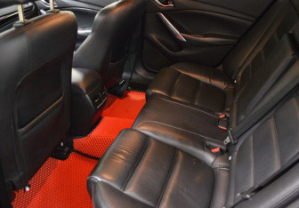 Подержанный автомобиль Mazda 6 Sedan 2014 года (11 фото)