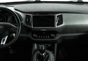 Подержанный автомобиль Kia Sportage 2014 года (14 фото)