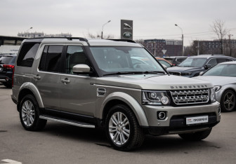 Подержанный автомобиль Land Rover Discovery 2013 года (5 фото)