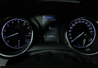 Подержанный автомобиль Toyota Camry Sedan 2021 года (12 фото)