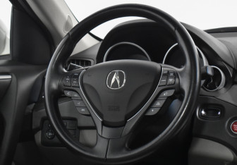 Подержанный автомобиль Acura ZDX 2012 года (14 фото)