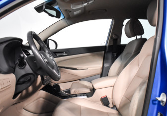 Подержанный автомобиль Hyundai Tucson 2017 года (12 фото)