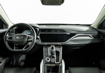 Подержанный автомобиль Geely Atlas Pro 2022 года (13 фото)