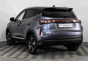 Подержанный автомобиль Chery Tiggo 4 2025 года (8 фото)