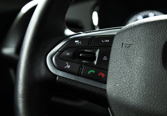 Подержанный автомобиль Geely Tugella 2023 года (26 фото)