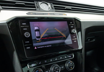 Подержанный автомобиль Volkswagen Passat Sedan 2019 года (17 фото)