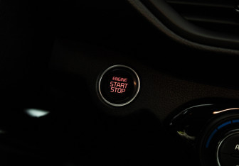 Подержанный автомобиль Kia Cerato Sedan 2019 года (20 фото)