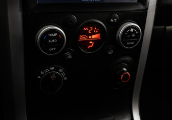 Подержанный автомобиль Suzuki Grand Vitara 2011 года (13 фото)