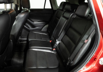 Подержанный автомобиль Mazda CX-5 2013 года (10 фото)