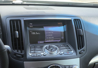 Подержанный автомобиль Infiniti G Sedan 2010 года (21 фото)