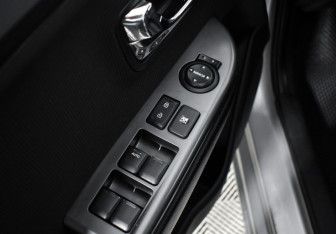 Подержанный автомобиль Kia Rio Sedan 2012 года (10 фото)