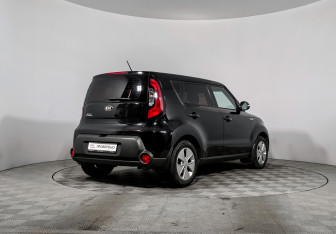 Подержанный автомобиль Kia Soul 2015 года (5 фото)