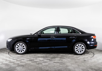 Подержанный автомобиль Audi A4 Sedan 2016 года (8 фото)