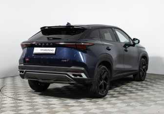 Подержанный автомобиль Omoda C5 2022 года (5 фото)