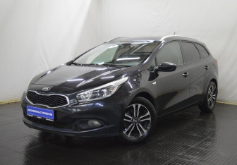 Подержанный автомобиль Kia Ceed Wagon 2013 года (1 фото)