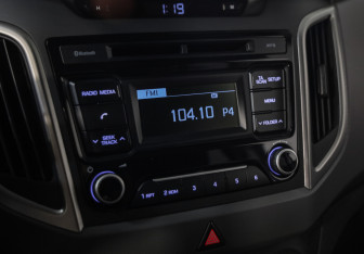 Подержанный автомобиль Hyundai Creta 2019 года (14 фото)