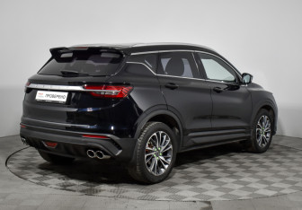 Подержанный автомобиль Geely Coolray 2021 года (5 фото)