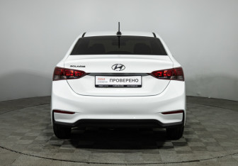 Подержанный автомобиль Hyundai Solaris Sedan 2018 года (6 фото)