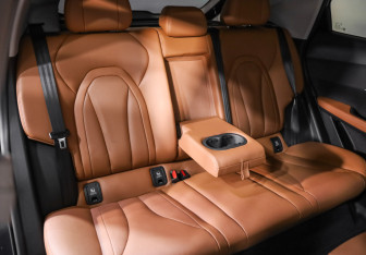 Подержанный автомобиль Omoda C5 2023 года (28 фото)