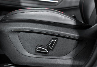 Подержанный автомобиль Changan UNI-S 2024 года (11 фото)