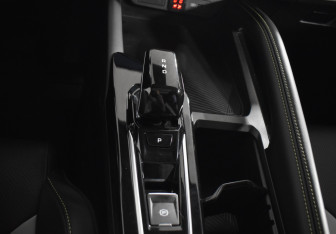 Подержанный автомобиль Geely Coolray 2023 года (17 фото)