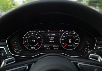 Подержанный автомобиль Audi A5 Liftback 2019 года (15 фото)