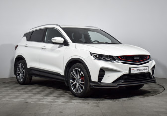 Подержанный автомобиль Geely Coolray 2021 года (3 фото)