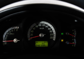 Подержанный автомобиль Kia Sportage 2008 года (22 фото)