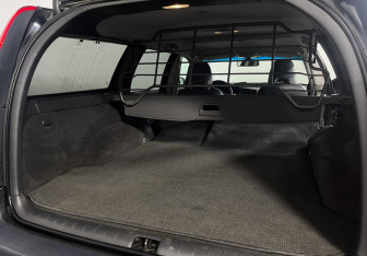 Подержанный автомобиль Volvo XC70 2007 года (24 фото)