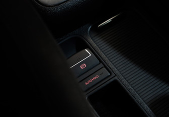 Подержанный автомобиль Volkswagen Tiguan 2009 года (16 фото)