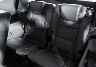 Подержанный автомобиль Chery Tiggo 8 2022 года (21 фото)