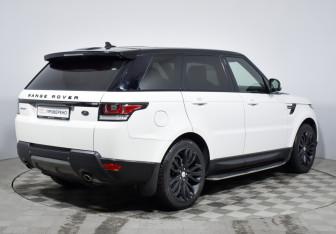 Подержанный автомобиль Land Rover Range Rover Sport 2016 года (17 фото)