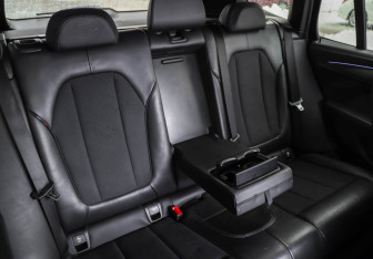 Подержанный автомобиль BMW X3 2018 года (32 фото)