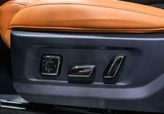 Подержанный автомобиль Haval H9 2024 года (27 фото)