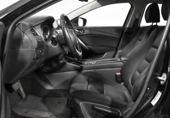 Подержанный автомобиль Mazda 6 Sedan 2017 года (11 фото)