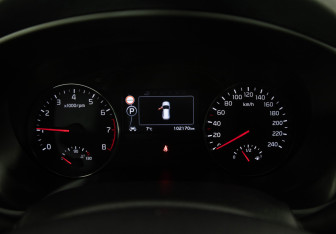 Подержанный автомобиль Kia Sportage 2016 года (9 фото)