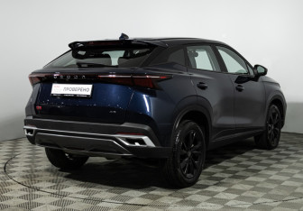 Подержанный автомобиль Omoda C5 2024 года (5 фото)