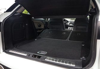 Подержанный автомобиль Land Rover Range Rover Evoque 2013 года (32 фото)